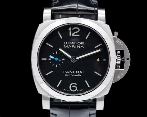 panerai pam 1372|panerai pam01372.